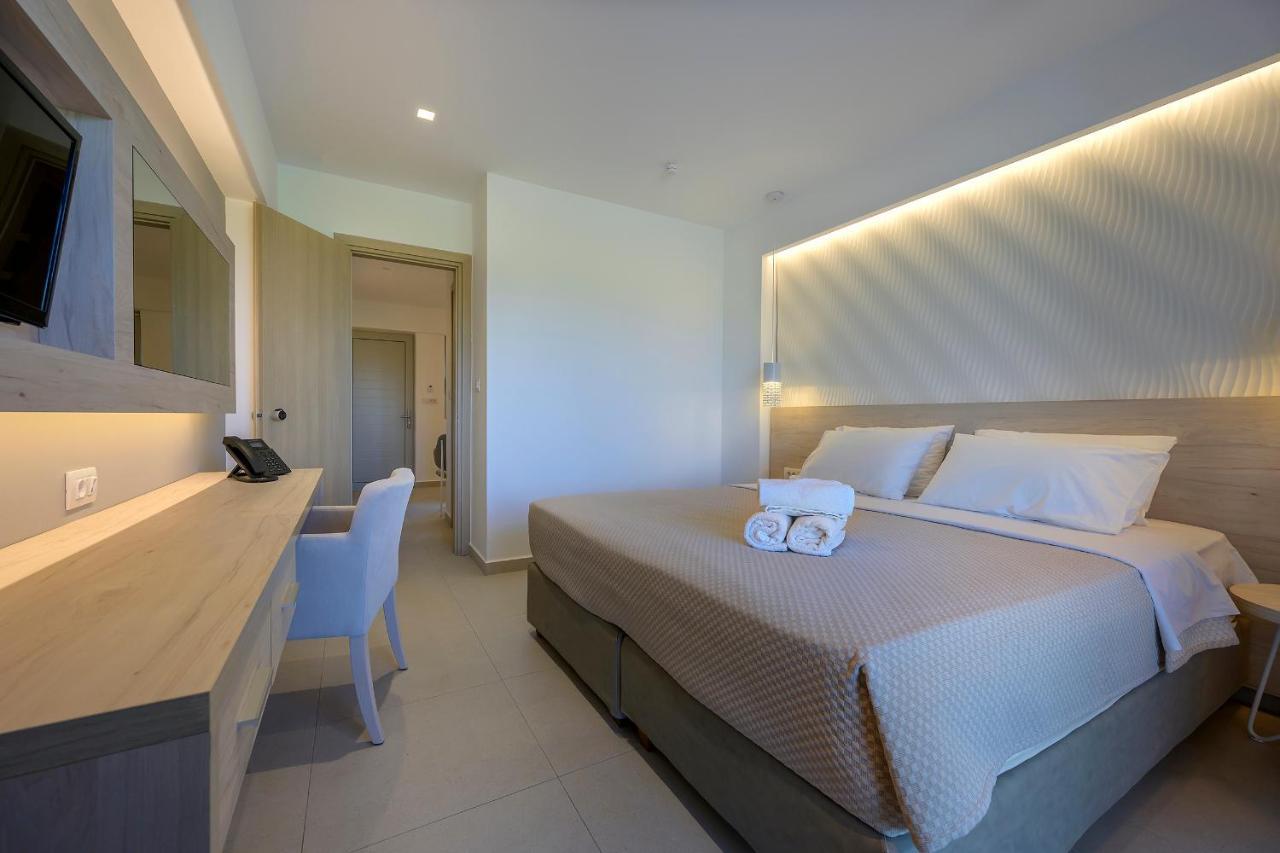 Mythos Suites Hotel Tigaki Екстериор снимка