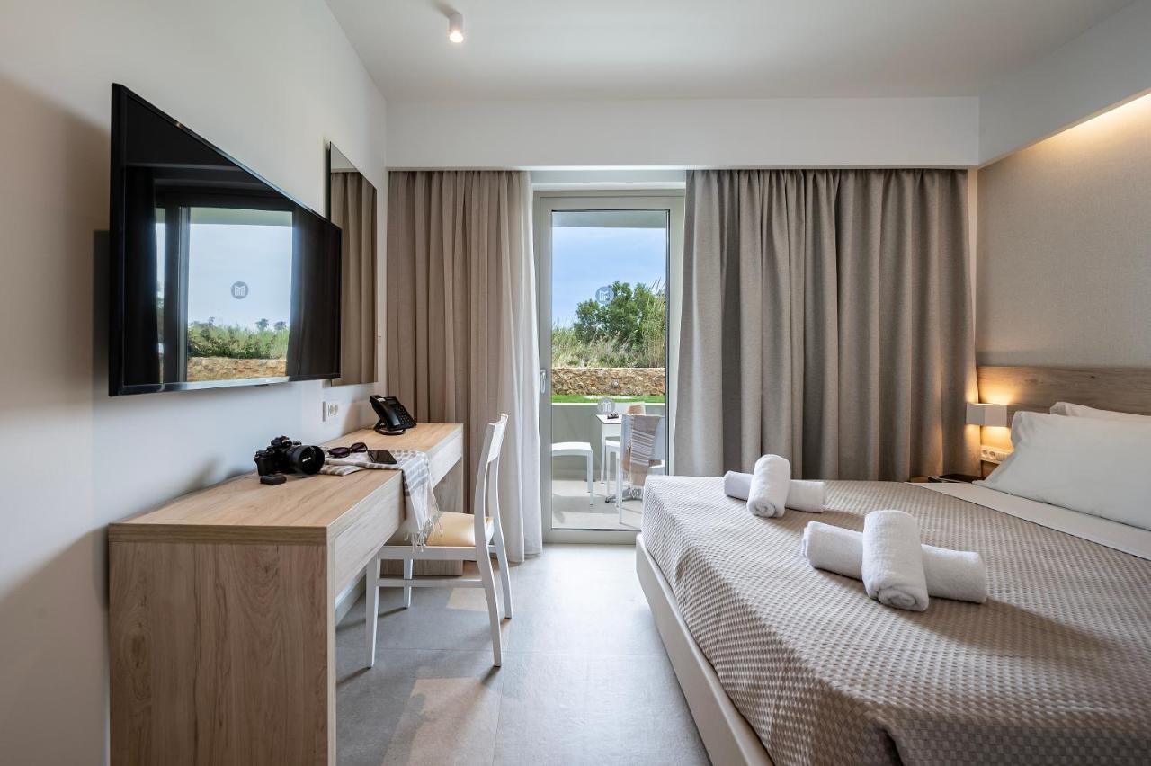 Mythos Suites Hotel Tigaki Екстериор снимка