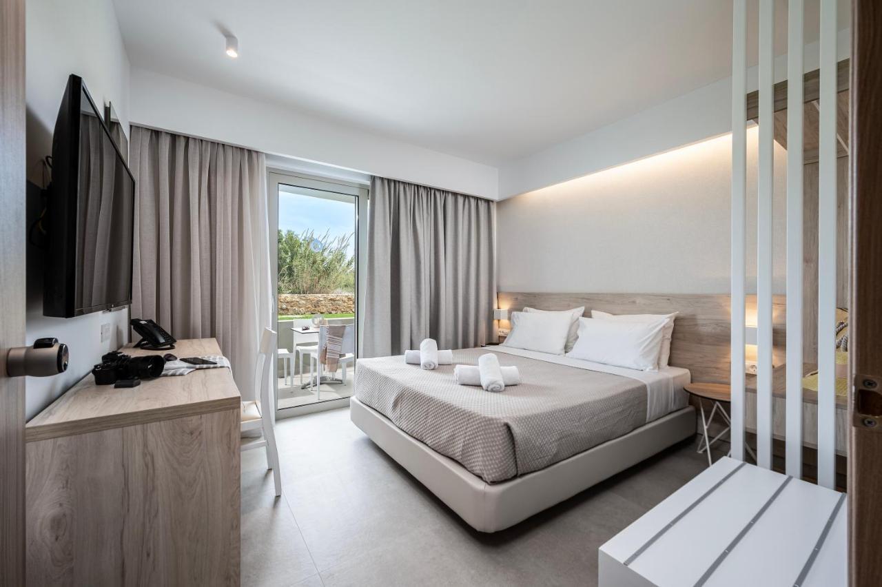 Mythos Suites Hotel Tigaki Екстериор снимка